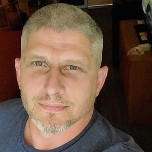 Meet your Posher, Jeffrey